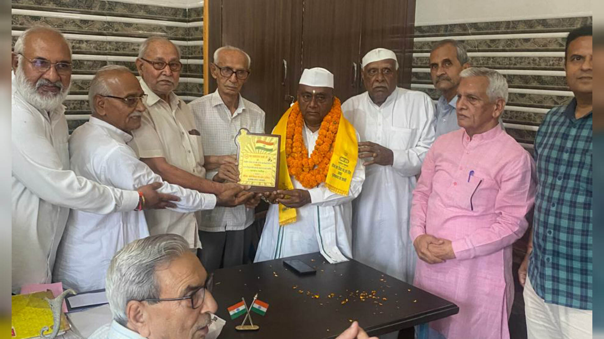 सामाजिक संगठनों ने किया उमादत्त शर्मा का अभिनंदन