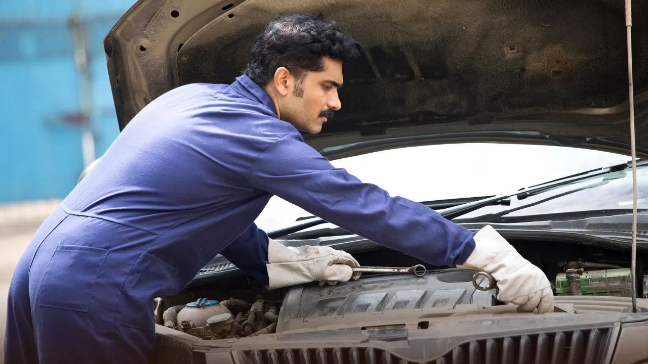 सिट्रोएन और जीप की कारों पर फ्री सर्विस और डिस्काउंट का मौका