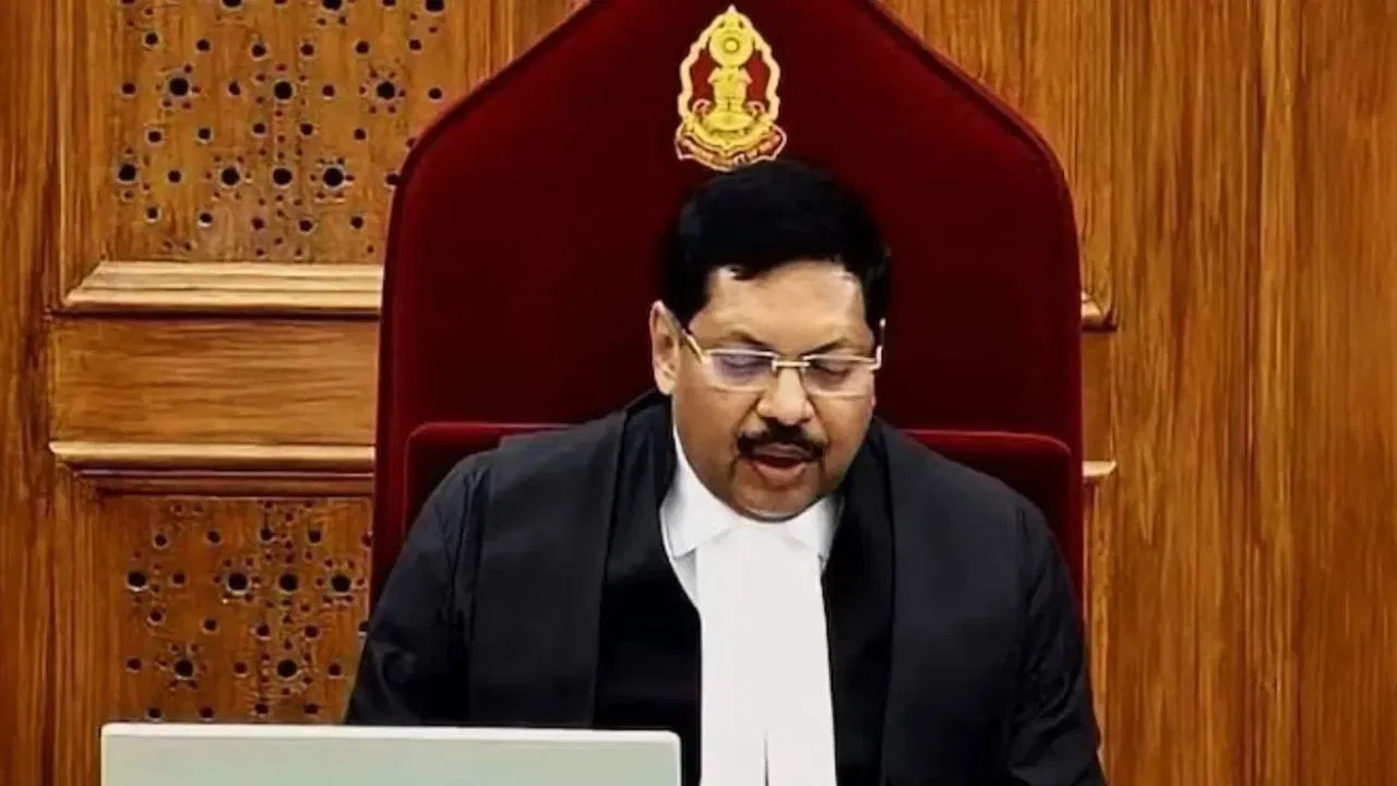 सीजेआई भूषण गवई ने महाराष्ट्र दौरे पर संवैधानिक सम्मान की कमी पर जताई नाराजगी