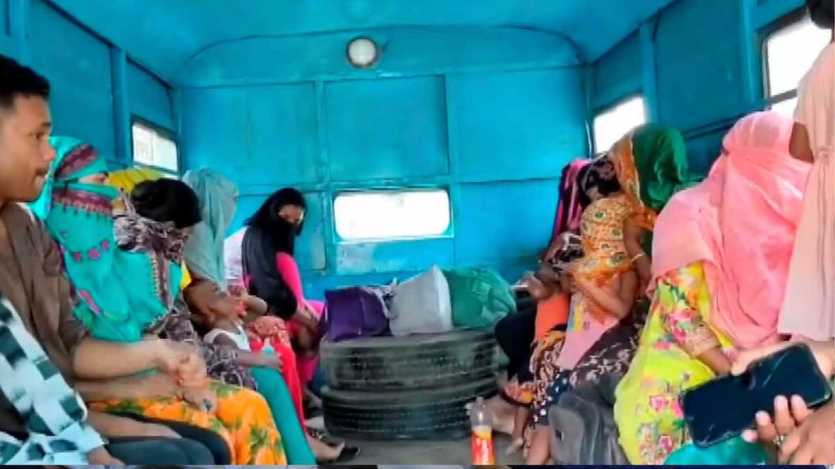 मुंबई में 60 अवैध बांग्लादेशी पकड़े गए, पुलिस रिकॉर्ड खंगालने में जुटी