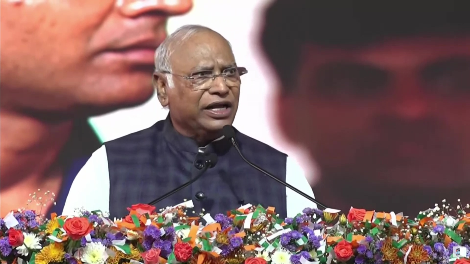 पहलगाम हमले को लेकर खरगे का केंद्र पर निशाना, ऑपरेशन सिंदूर को बताया 'एक छोटा युद्ध'