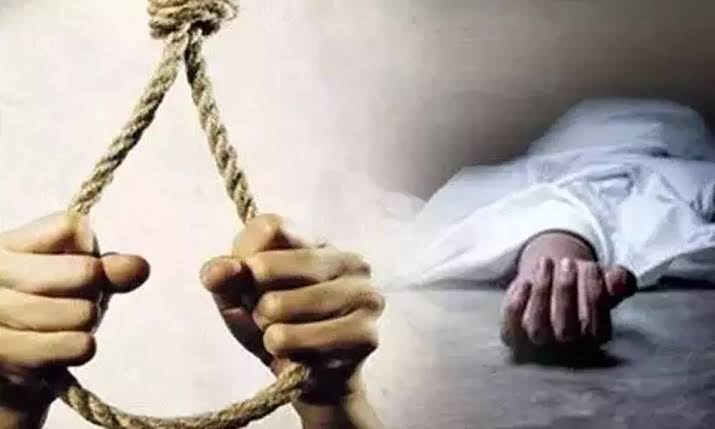 युवक ने फांसी लगाकर की आत्महत्या