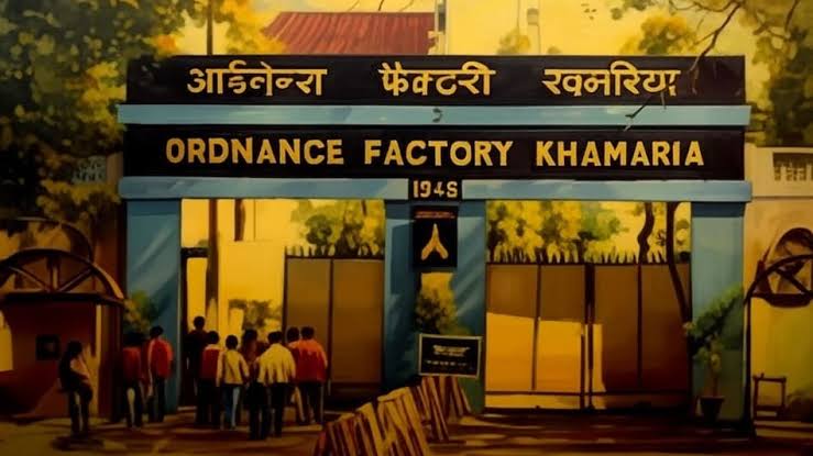 पाकिस्तान के साथ तनाव के चलते आयुध फैक्ट्रियों में छुट्टियां रद्द