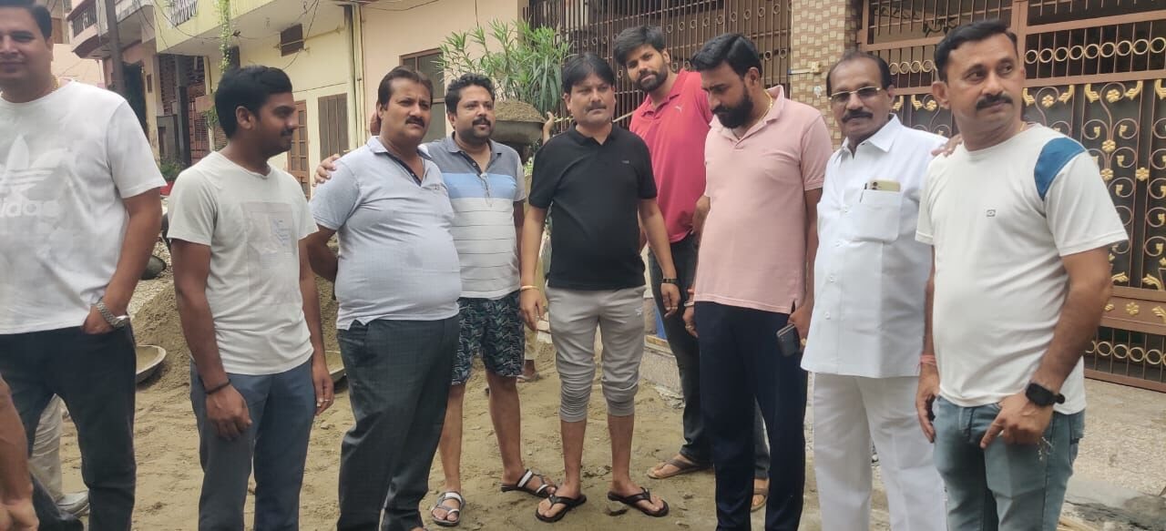 सीसी सड़क निर्माण में गड़बड़ियाँ उजागर, चेयरपर्सन ने दिए सख्त कार्रवाई के निर्देश