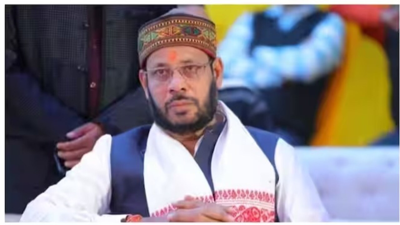 सपा से निष्कासित विधायक मनोज पांडेय दे सकते हैं इस्तीफा, भाजपा से उपचुनाव लड़ने की तैयारी