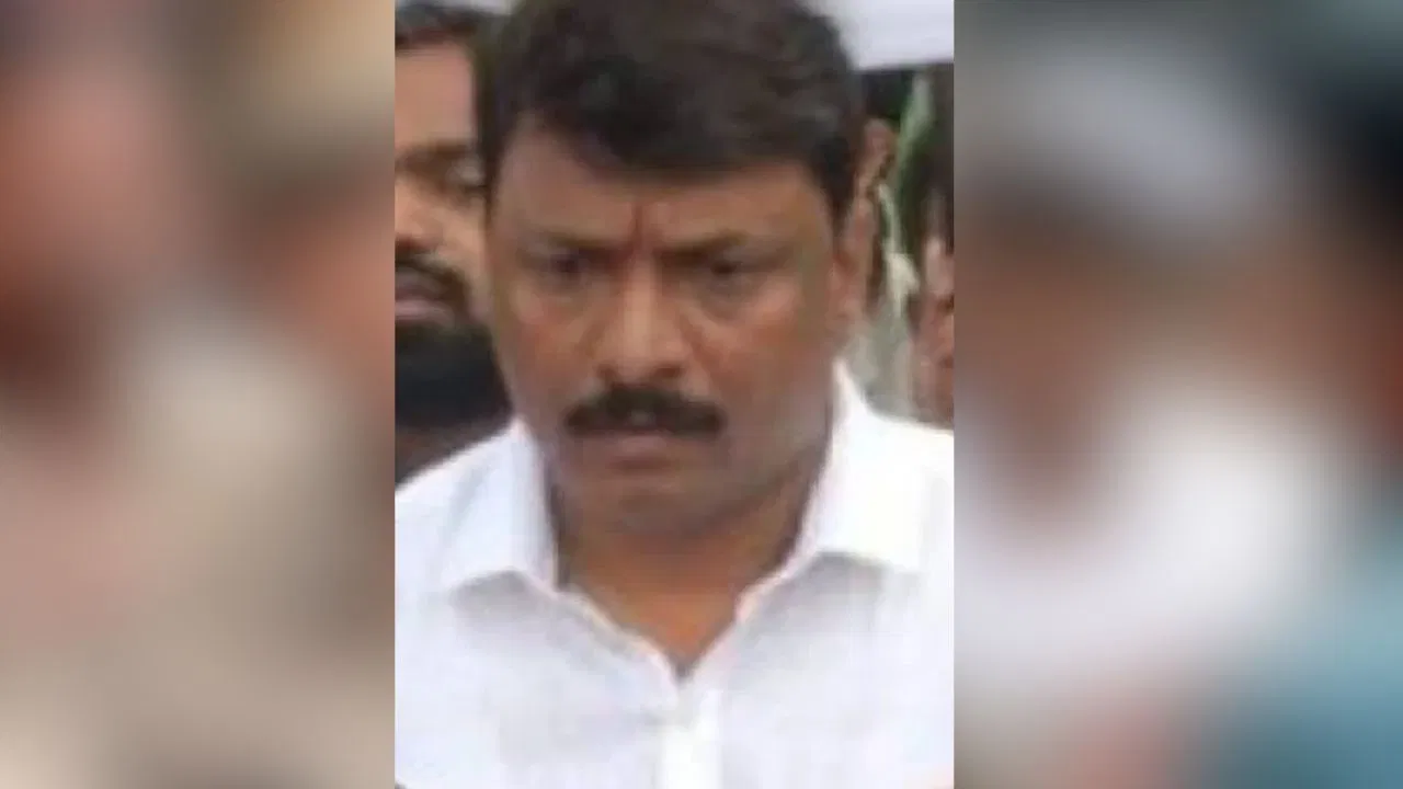 पुणे में महिला इंस्पेक्टर से बदसलूकी का आरोप, भाजपा नेता ने दिया इस्तीफा