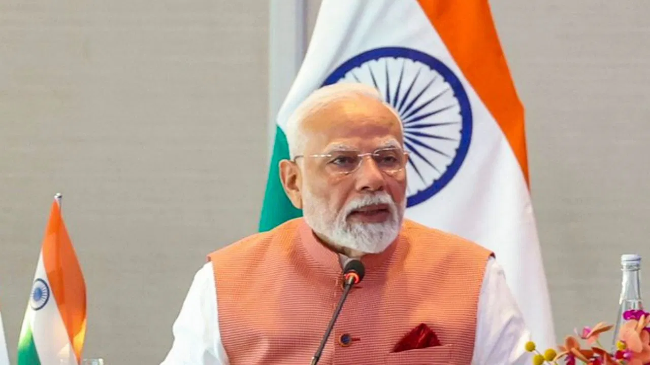 योग से जुड़ी दुनिया, आपातकाल से मिली लोकतंत्र की सीख: पीएम मोदी