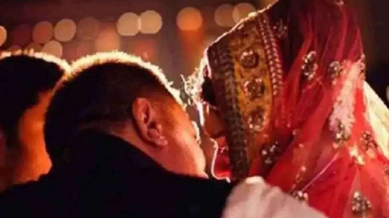 रामपुर में अनोखा मामला: बेटे की मंगेतर से पिता ने रचाया निकाह, घर में मचा बवाल