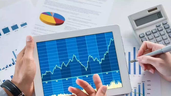 शेयर बाजार में चौथे सत्र की तेजी, सेंसेक्स और निफ्टी में मजबूती
