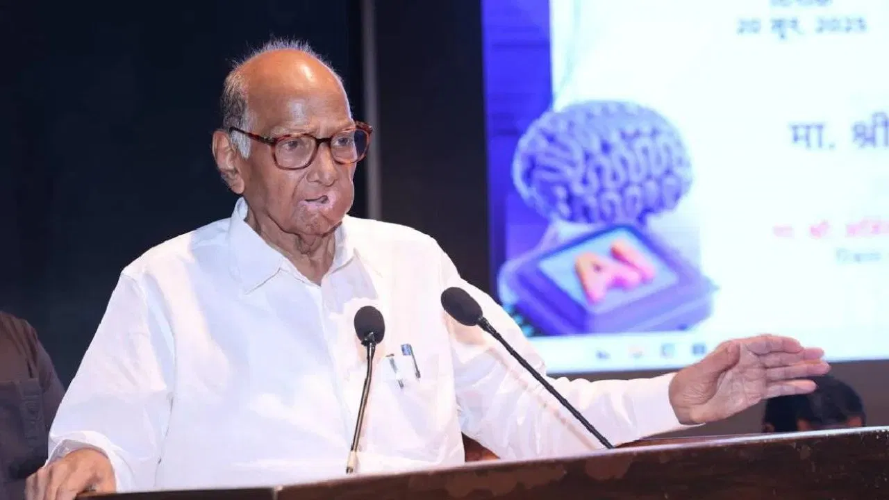 इमरजेंसी दुर्भाग्यपूर्ण, इंदिरा गांधी ने सार्वजनिक रूप से माफी मांगी थी- शरद पवार
