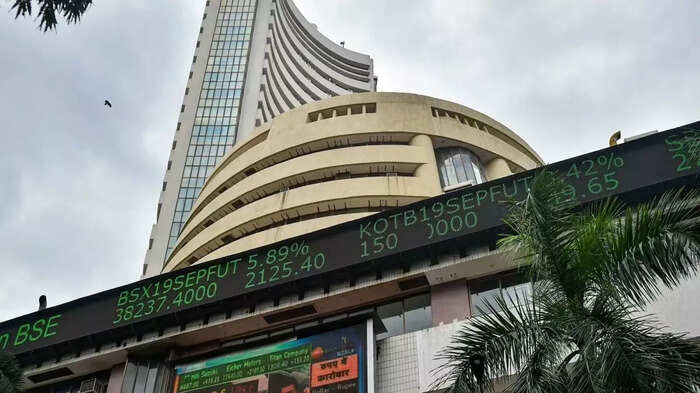 शेयर बाजार में मामूली तेजी, सेंसेक्स और निफ्टी हरे निशान पर बंद