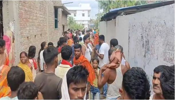 हाजीपुर में कुएं में डूबने से एक ही परिवार के तीन लोगों की मौत, गांव में मचा कोहराम