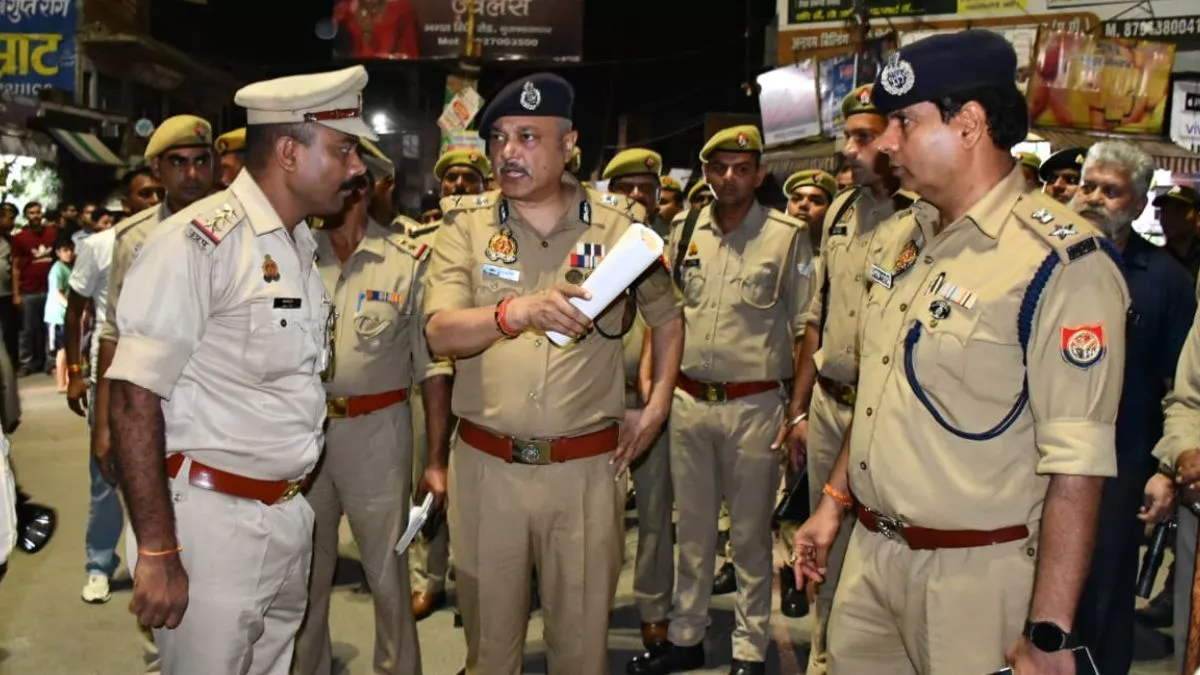 एडीजी भानु भास्कर ने किया कांवड़ कंट्रोल रूम का निरीक्षण, पुलिस को सतर्कता के निर्देश