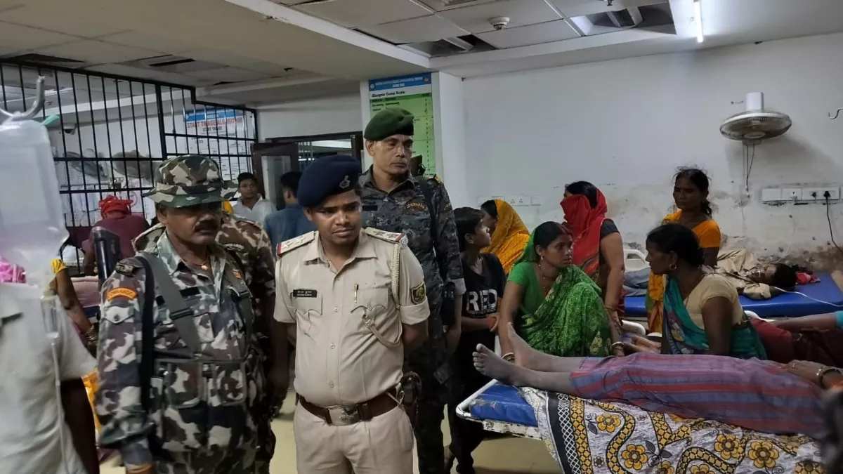 कर्ज के बोझ तले दबे परिवार ने खाया जहर, दो की मौत, तीन की हालत गंभीर