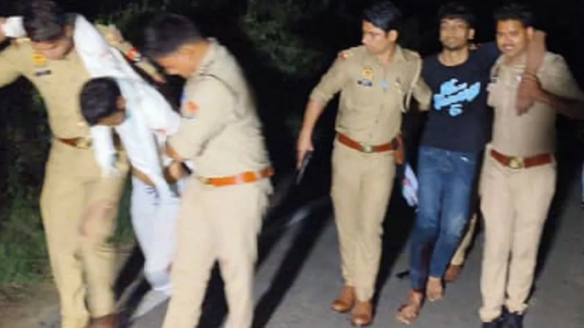 मवाना में युवक की हत्या के दो वांछित बदमाश मुठभेड़ में गिरफ्तार, दोनों के पैर में लगी गोली