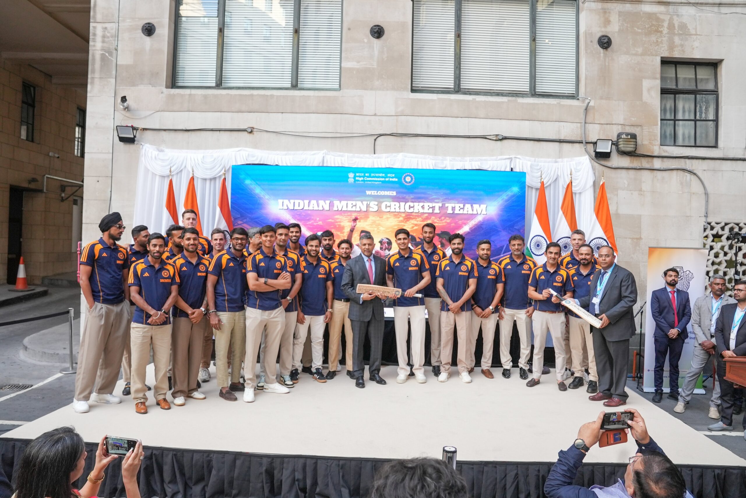 भारत-इंग्लैंड टेस्ट सीरीज़ का समापन निकट, लंदन में टीम इंडिया का भव्य स्वागत