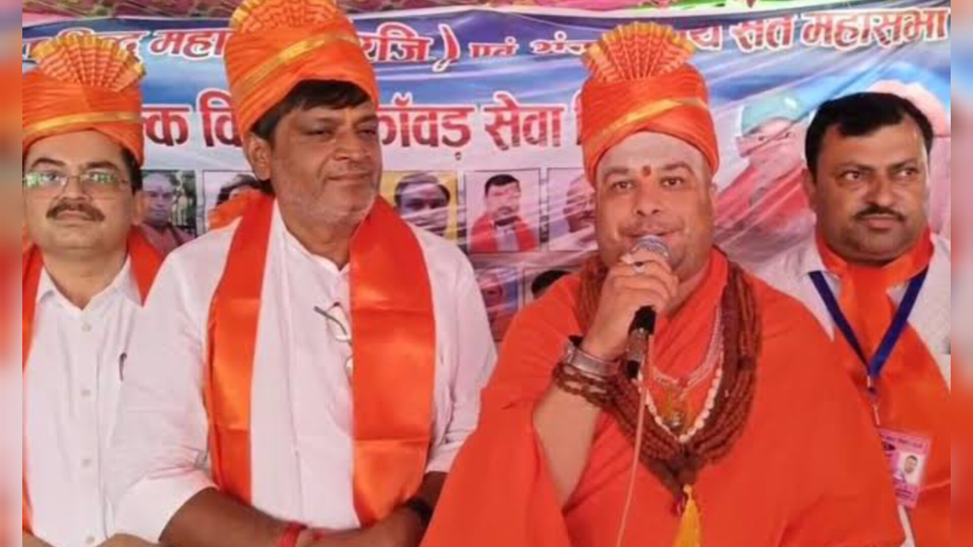 मराठी भाषा को मिले सम्मान, भारत बने हिंदू राष्ट्र: स्वामी माधवानंद