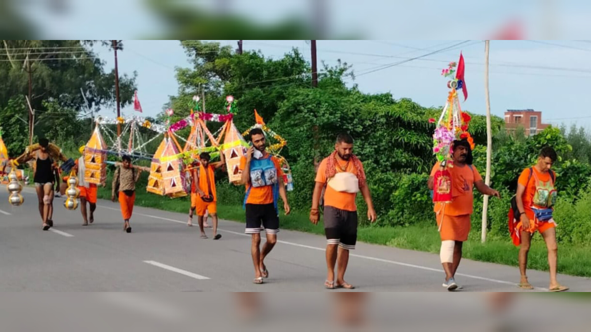 श्रद्धा और आस्था का विशाल उत्सव बनी कांवड़ यात्रा