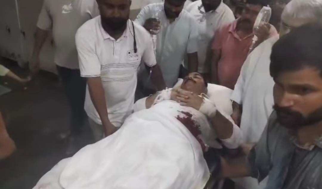 अलीगढ़: पिलखना में पूर्व चेयरमैन पर हमला, इलाके में तनाव