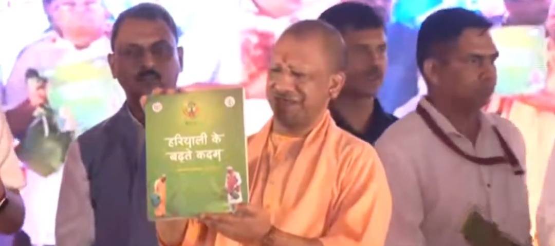 रामलला के दर्शन के बाद बोले योगी: वृक्षारोपण बने कर्तव्य और श्रद्धा का संगम