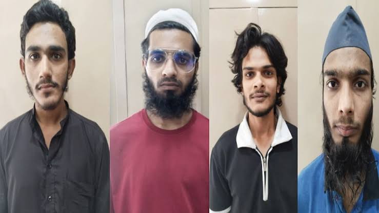 अलकायदा नेटवर्क से जुड़े चार संदिग्ध गिरफ्तार, एटीएस की तीन राज्यों में बड़ी कार्रवाई