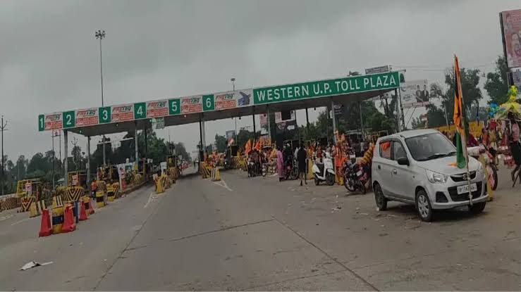 सिवाया टोल प्लाजा पर बहाल हुई छह लेन, दो करोड़ का हुआ नुकसान