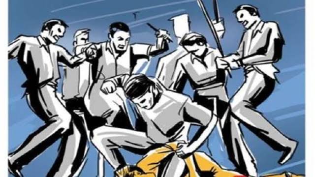 प्लॉट विवाद में एक ही परिवार पर जानलेवा हमला, पांच घायल