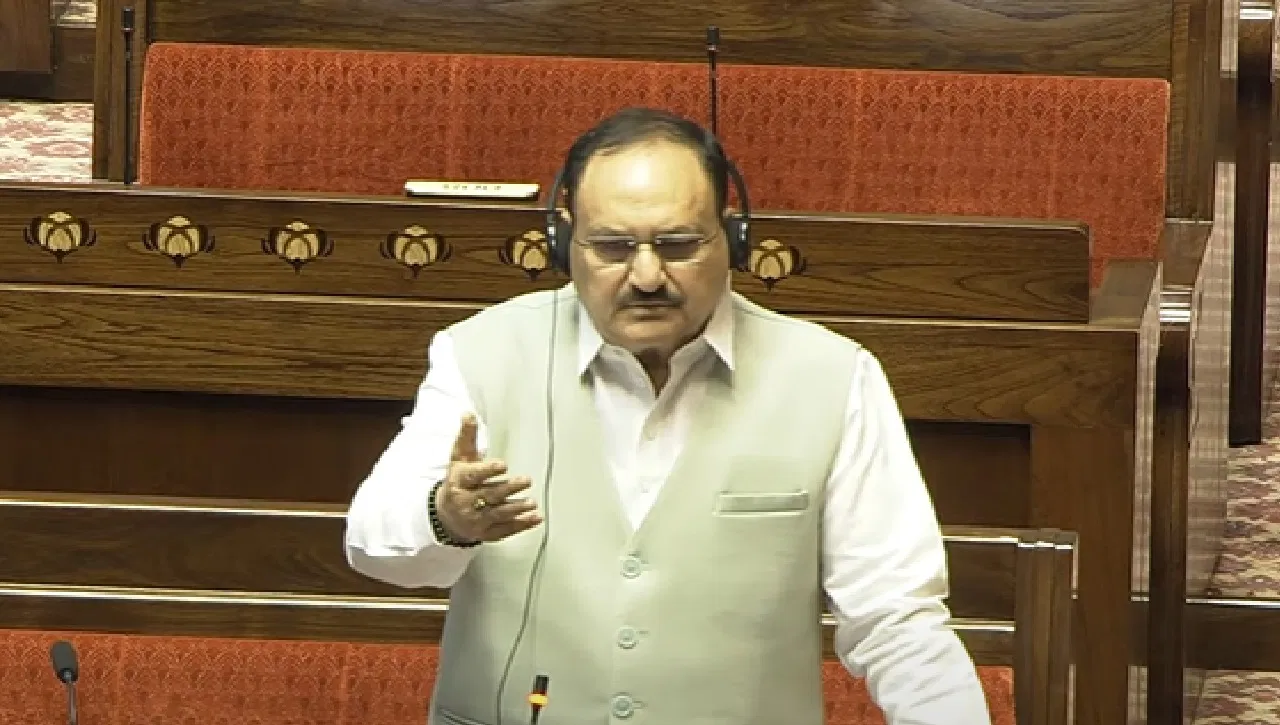 राज्यसभा में नड्डा को देना पड़ा स्पष्टीकरण, खरगे के बयान पर हुई तीखी नोकझोंक