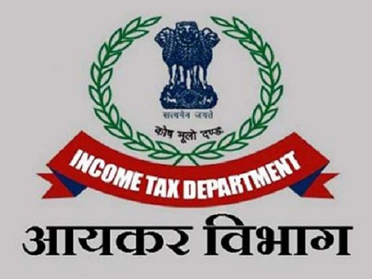 यूपी के कई जिलों में छापेमारी, राजनीतिक चंदा दिखाकर टैक्स छूट लेने वालों पर कार्रवाई