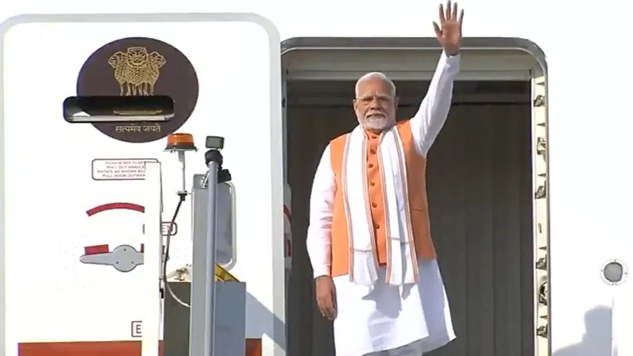 प्रधानमंत्री नरेंद्र मोदी ग्लोबल साउथ की पांच देशों की यात्रा पर रवाना