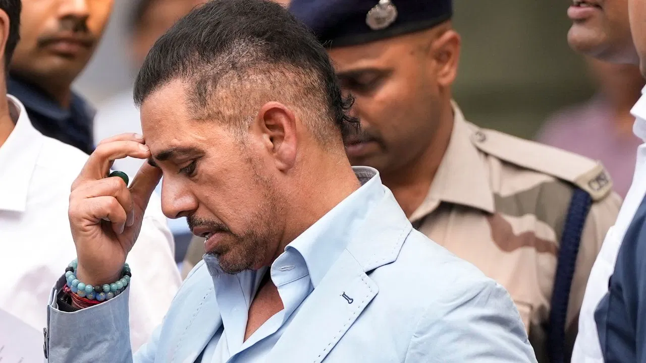 ईडी चार्जशीट पर कोर्ट का फैसला टला, रॉबर्ट वाड्रा बोले- सच्चाई के साथ हूं