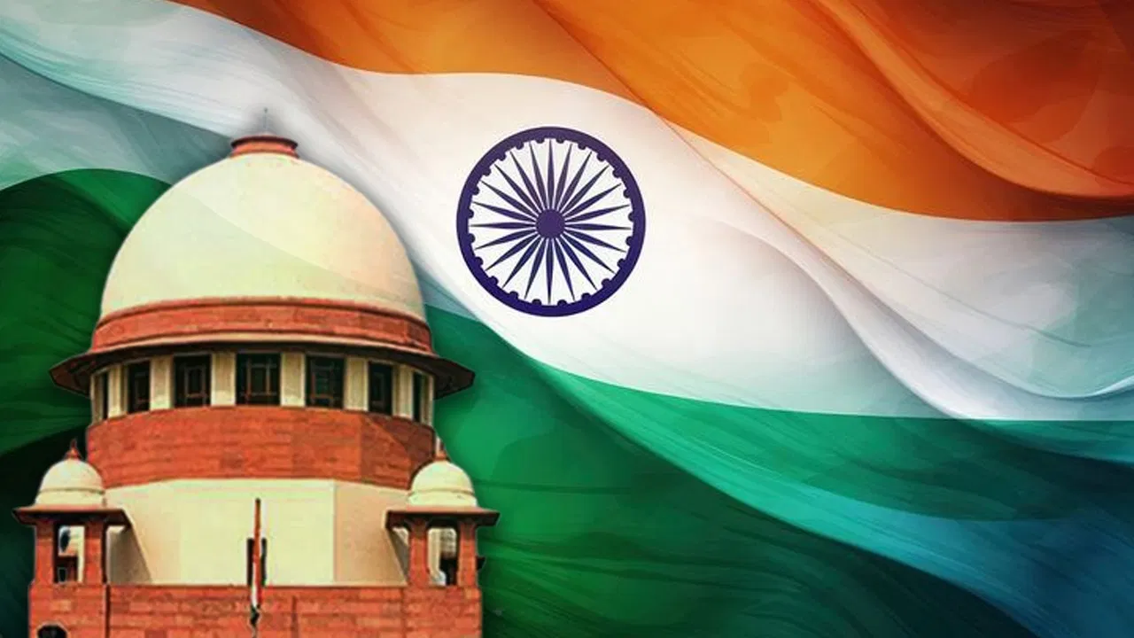 ध्वज संहिता के उल्लंघन पर सख्ती की याचिका, सुप्रीम कोर्ट में सुनवाई तय