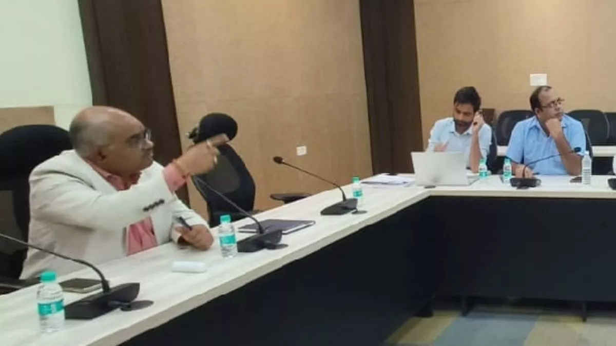 कानपुर: देरी पर वेटेक वबाग कंपनी पर डीएम ने लगाया 40 करोड़ का जुर्माना