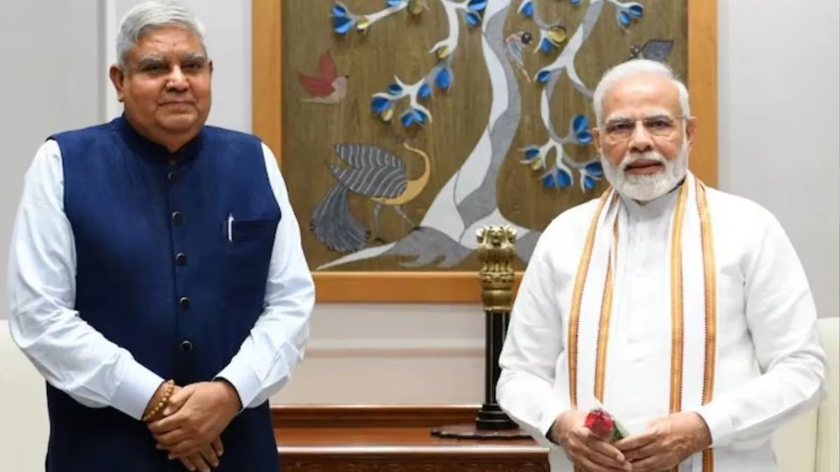 उपराष्ट्रपति चुनाव से पहले सियासी उठापटक: धनखड़ की पीएम मोदी से अचानक मुलाकात पर उठे सवाल