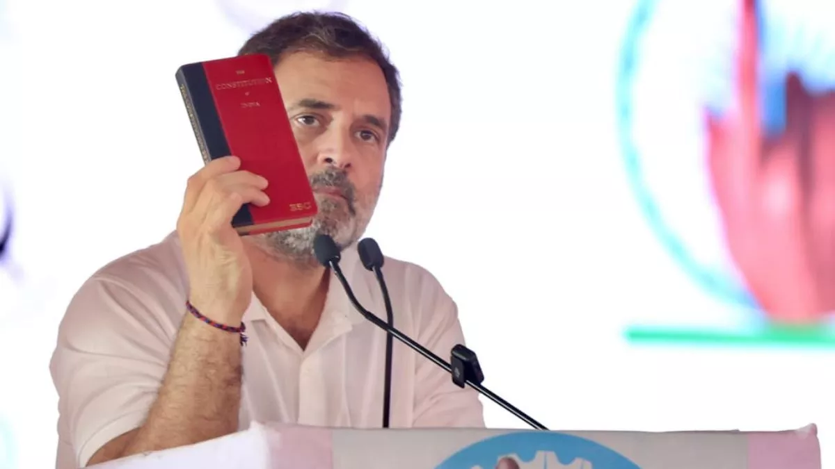 'वोट चोरी करके सत्ता में आई भाजपा', बिहार में बोले राहुल गांधी