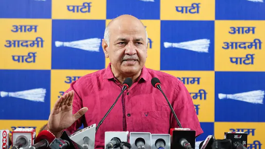 सत्येंद्र जैन को क्लीन चिट पर सिसोदिया का हमला: 'एक रुपये का भी भ्रष्टाचार नहीं मिला'