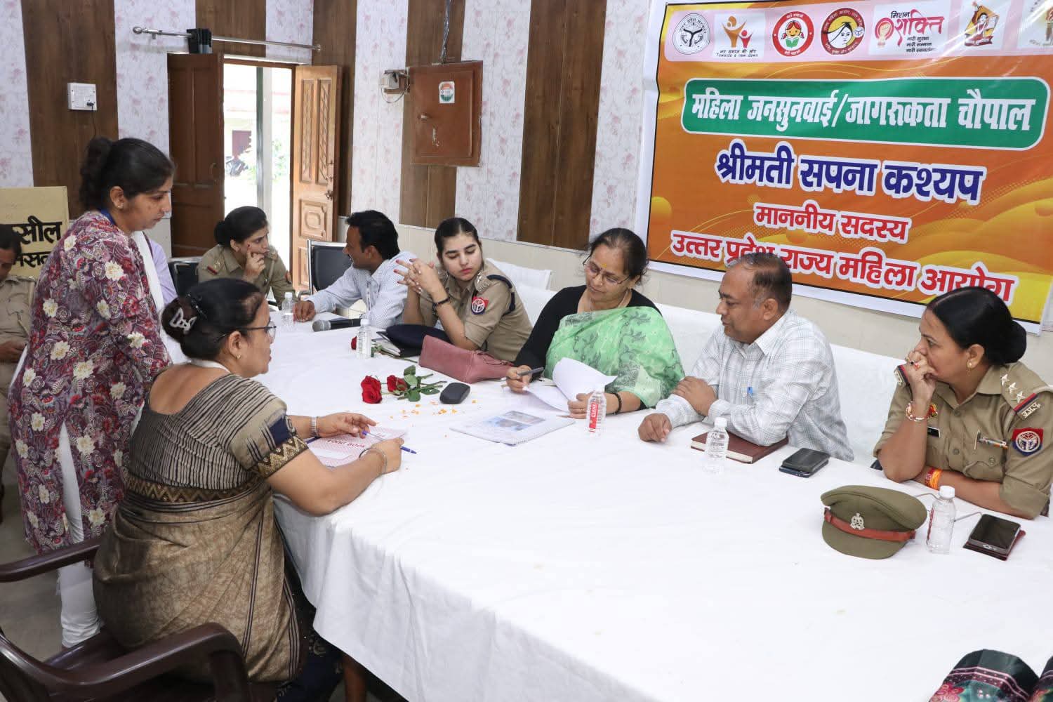 महिला कल्याण योजनाओं पर जोर, आयोग सदस्य ने की चौपाल व निरीक्षण