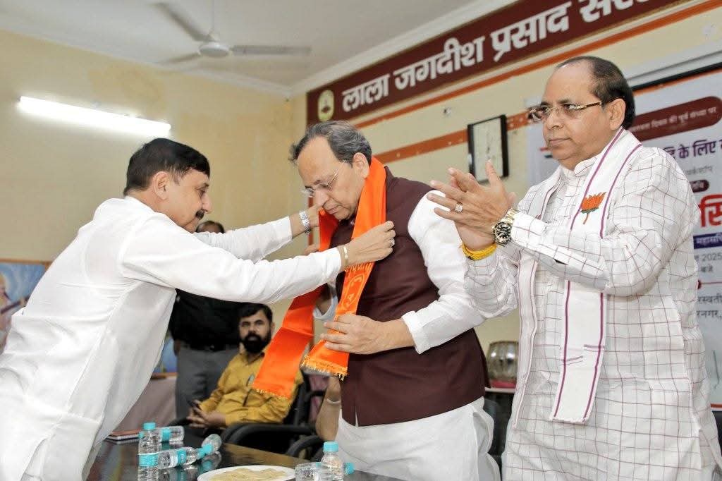 योग के आधुनिकीकरण में डॉ. तनेजा के प्रयास अनुकरणीय: अरुण सिंह