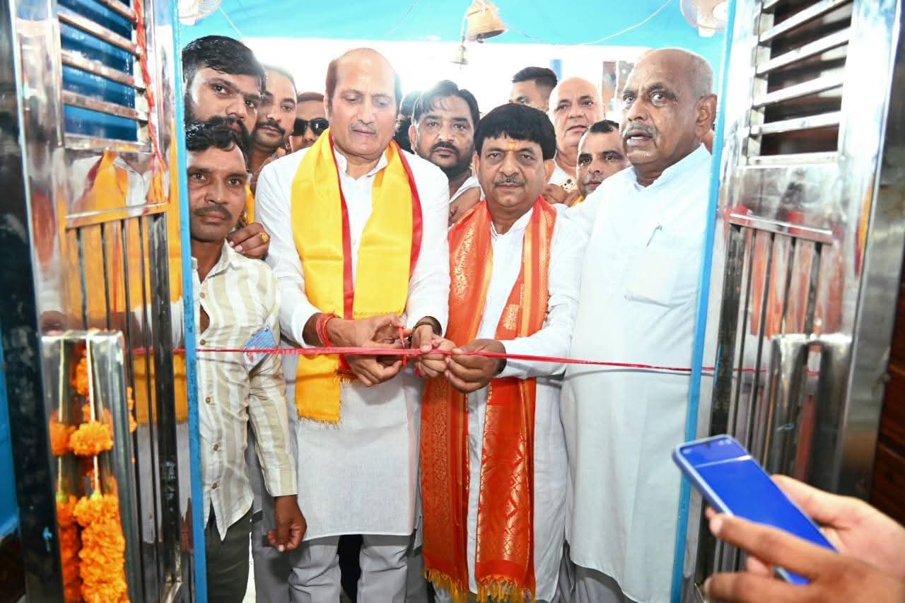 कपिल देव और सुरेश राणा ने दूधली गोगा म्हाड़ी के मेले का उद्घाटन किया