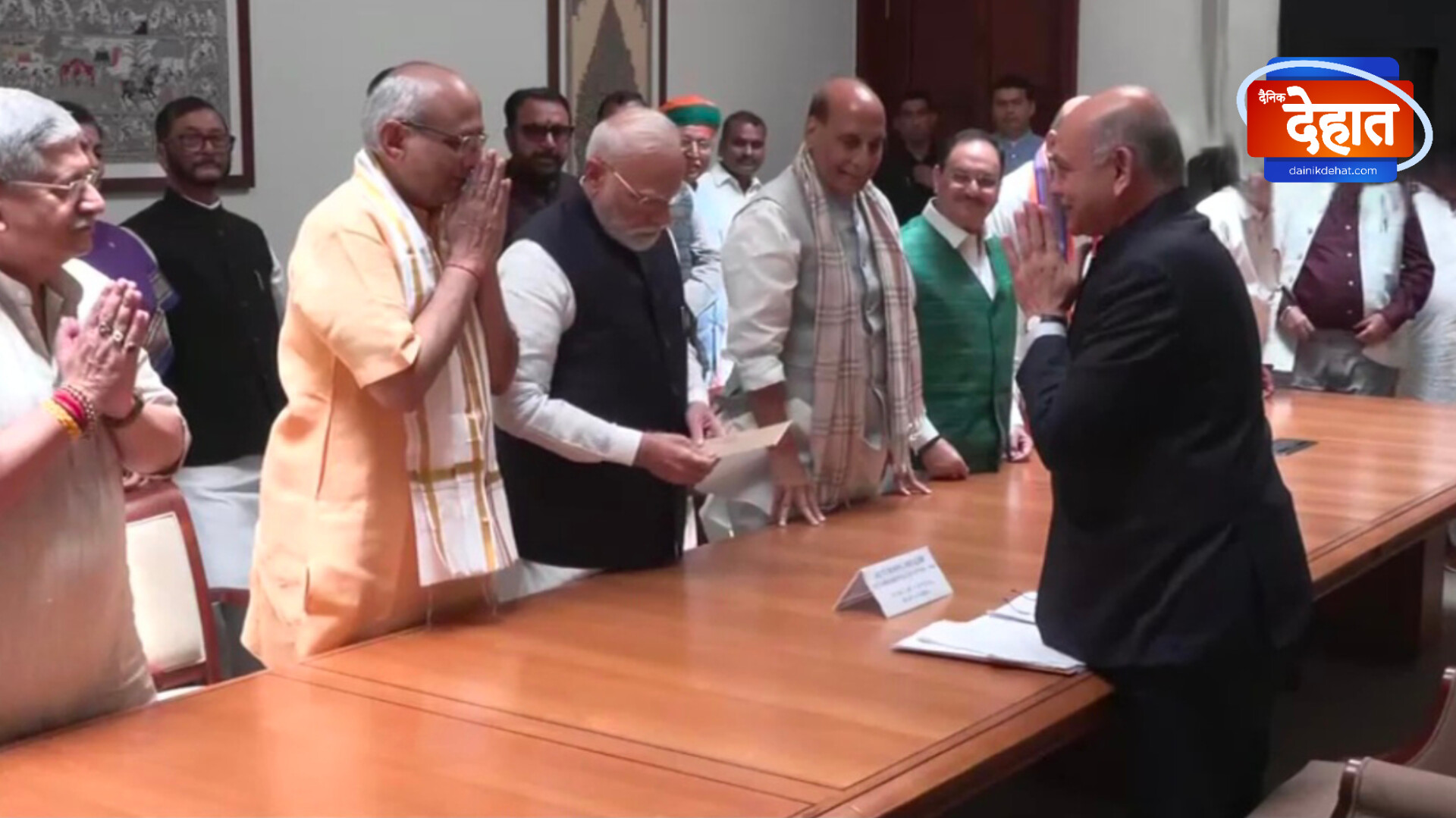 एनडीए प्रत्याशी सीपी राधाकृष्णन ने भरा उपराष्ट्रपति पद का नामांकन