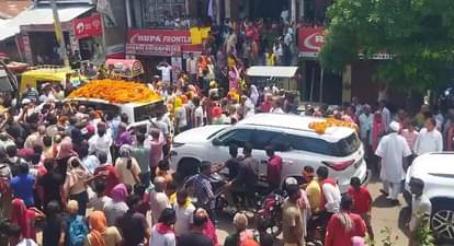 जेल से बाहर आने के बाद अनंत सिंह का रोड शो, ललन सिंह भी रहे मौजूद