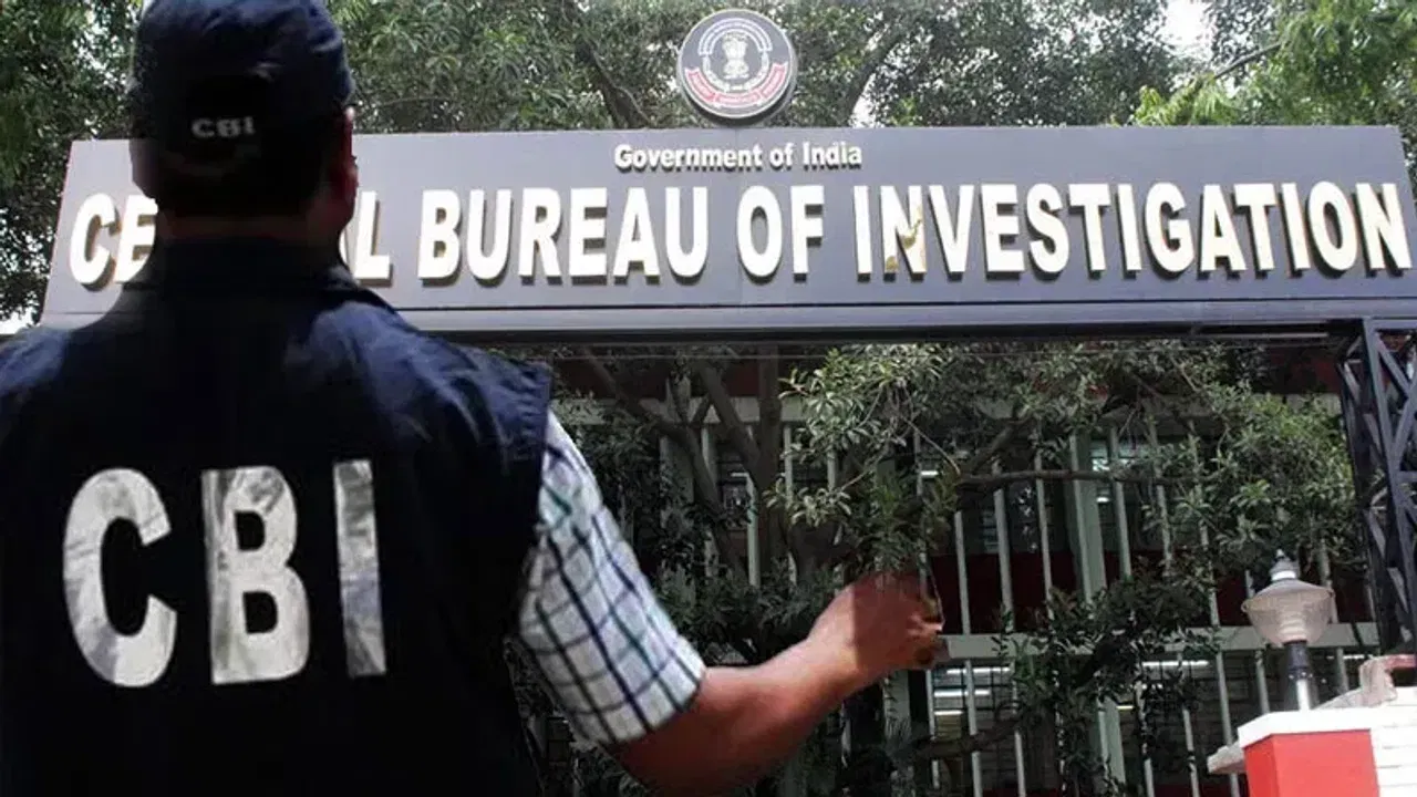 सीबीआई ने पुडुचेरी में असिस्टेंट लेबर कमिश्नर को रिश्वत लेते रंगे हाथ दबोचा