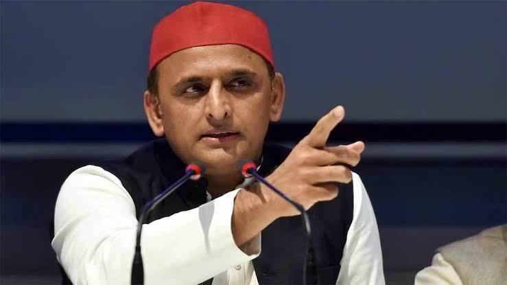 यूपी में अराजकता, बिजली संकट और किसानों की अनदेखी: अखिलेश यादव
