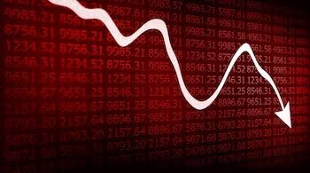 अमेरिका के 50% टैरिफ का असर, सेंसेक्स 849 और निफ्टी 255 अंक लुढ़के