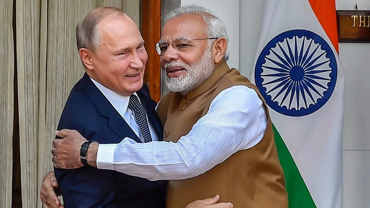 भारत पर ट्रंप की चेतावनी के बाद रूस ने दिया समर्थन, अमेरिकी दबाव को बताया अनुचित