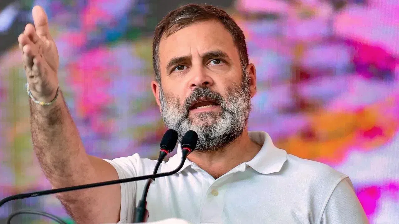 ईसी के नोटिस पर राहुल गांधी का जवाब: मेरा नहीं, चुनाव आयोग का डेटा है