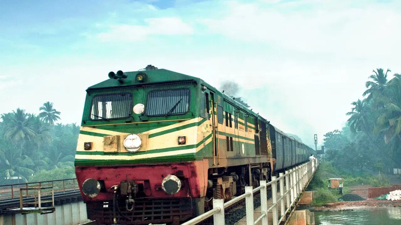 फेस्टिव सीजन में ट्रैवल आसान, रेलवे ने 150 ‘पूजा स्पेशल’ ट्रेनों का किया ऐलान