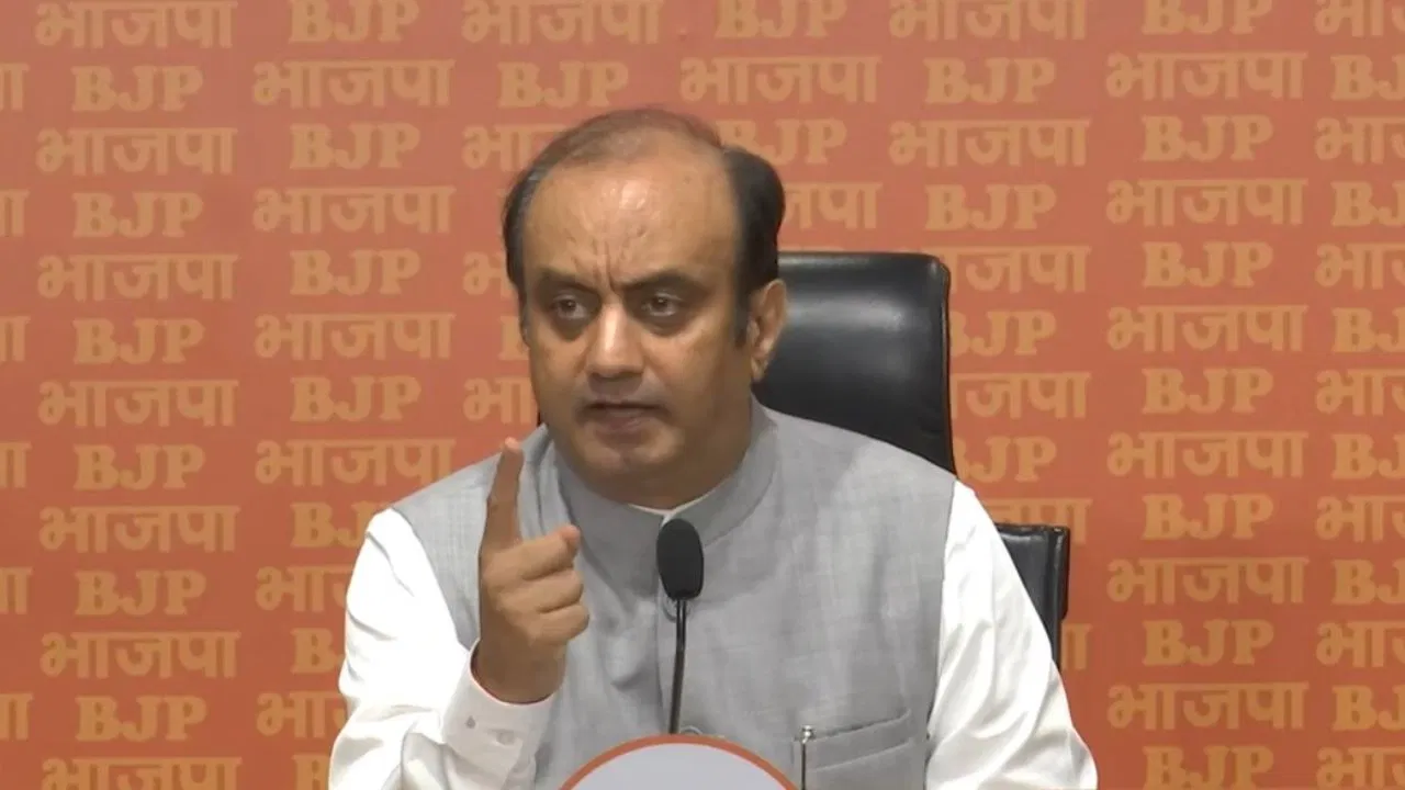 सुधांशु त्रिवेदी का राहुल गांधी पर तंज: ‘लोकप्रियता घटने पर लगाए बिना आधार के आरोप'