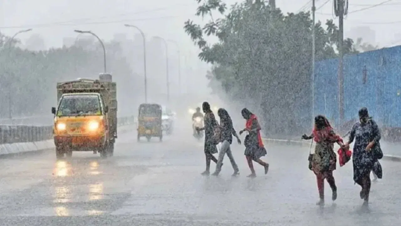 यूपी में 4 दिन तक झमाझम बारिश, आईएमडी ने जारी किया येलो अलर्ट