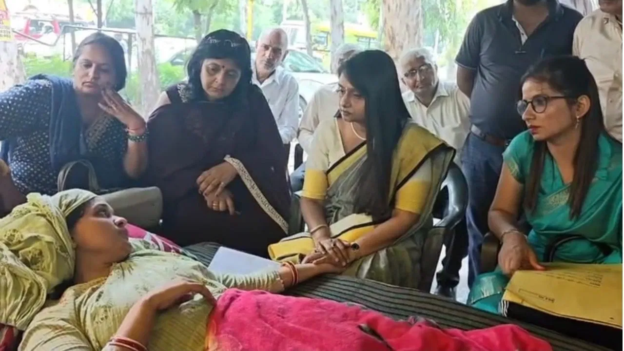पारिवारिक विवाद से परेशान महिला पहलवान का धरना छठे दिन भी जारी